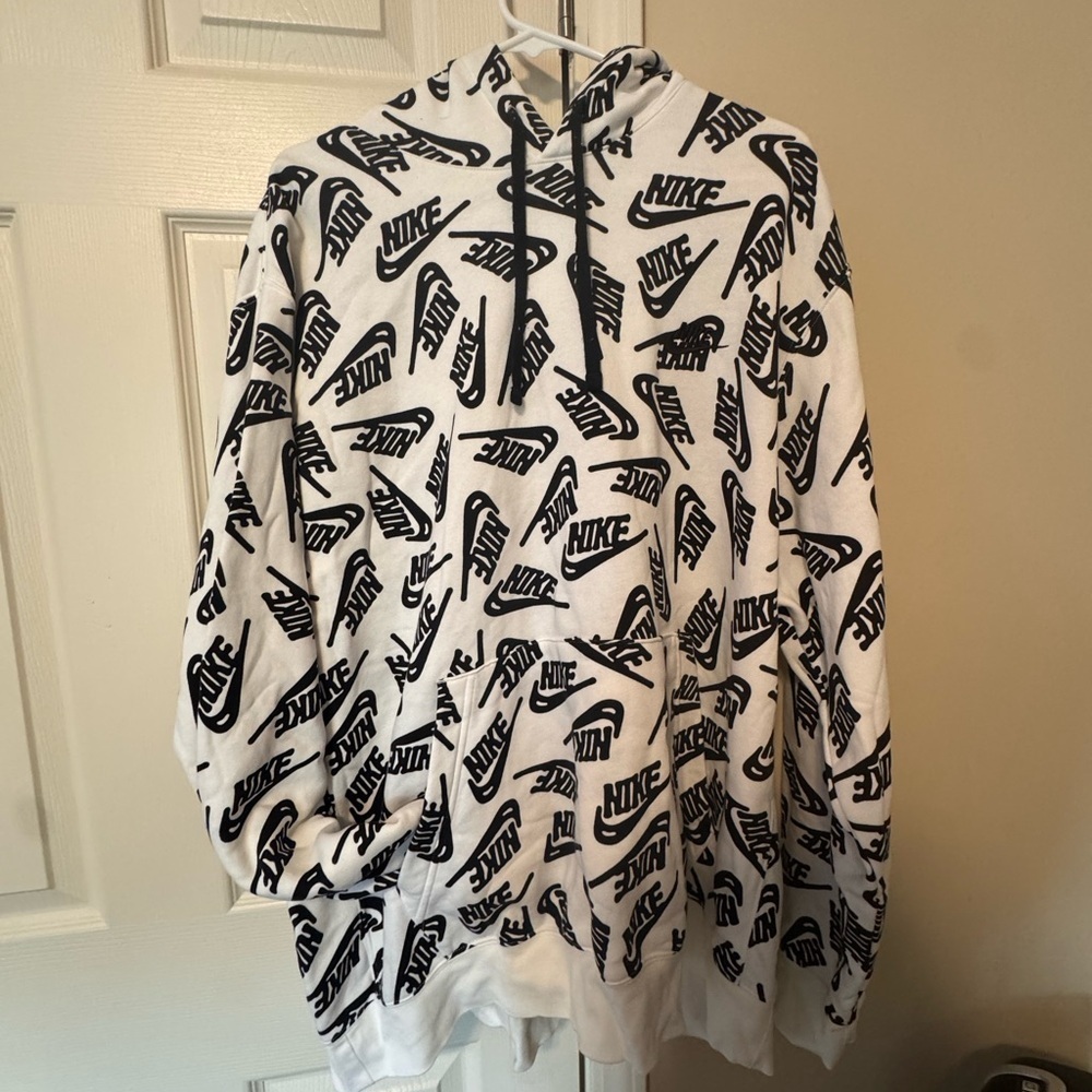 Nike Black and White Graphic Hoodie